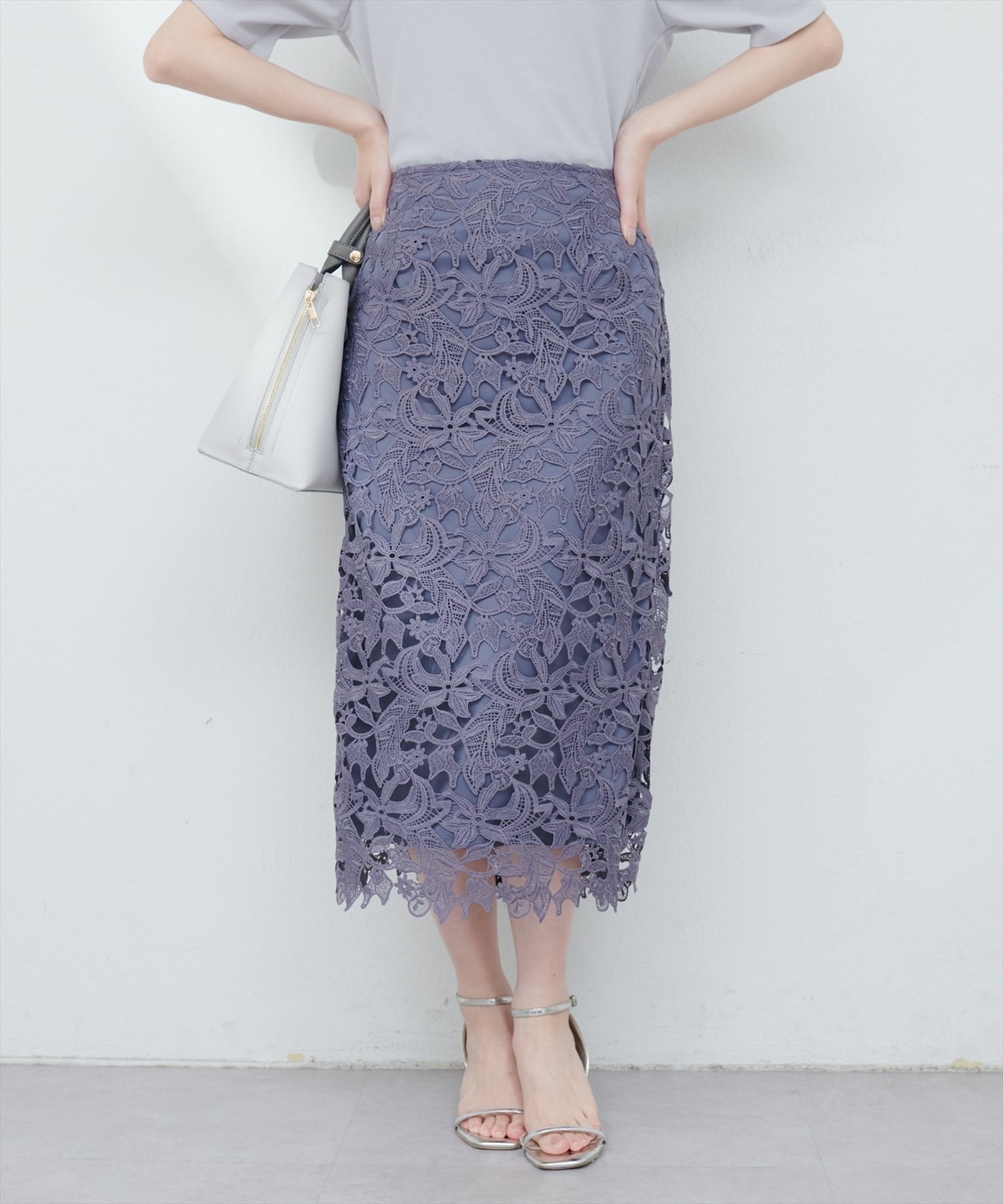 【ナチュラルクチュール/natural couture】のフラワーレースタイトスカート インテリア・キッズ・メンズ・レディースファッション・服の通販 founy(ファニー) 　ファッション　Fashion　レディースファッション　Ladies' Fashion Online　スカート　Skirt　2025年　2025　2025春夏・S/S　Ss,Spring/Summer,2025　カーディガン　Cardigan　サンダル　Sandals　ジャケット　Jacket　ダウン　Down　フェミニン　Feminine　フラワー　Flower　ポケット　Pocket　レース　Race　エレガント 上品　Elegant　ブルー系その他|ID: prp329100004529935 ipo3291000000032620799
