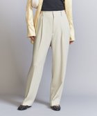 【ビューティ&ユース ユナイテッドアローズ/BEAUTY&YOUTH / UNITED ARROWS】のタックワイドストレート パンツ 人気、トレンドファッション・服の通販 founy(ファニー) ファッション Fashion レディースファッション Ladies' Fashion Online パンツ Pants 秋 Autumn/Fall ストレート Straight スマート Smart センター Center とろみ Thickness ダブル Double トレンド Trend 定番 Standard 人気 Popularity ボトム Bottom リラックス Relax ルーズ Loose ワイド Wide おすすめ Recommend thumbnail OFF WHITE|ID: prp329100004529992 ipo3291000000032629086