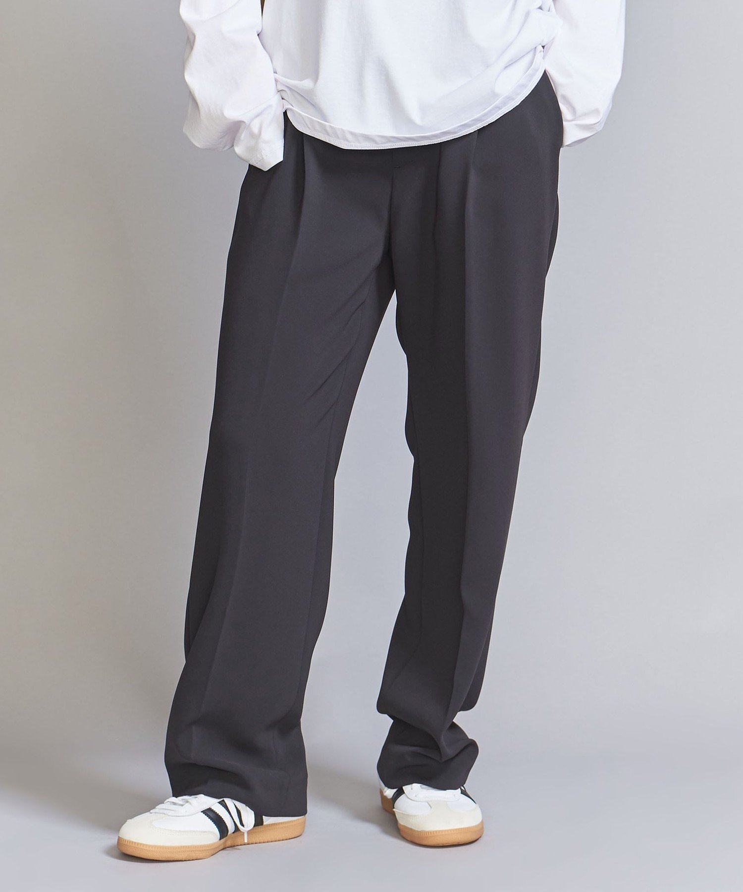 【ビューティ&ユース ユナイテッドアローズ/BEAUTY&YOUTH / UNITED ARROWS】のタックワイドストレート パンツ インテリア・キッズ・メンズ・レディースファッション・服の通販 founy(ファニー) 　ファッション　Fashion　レディースファッション　Ladies' Fashion Online　パンツ　Pants　秋　Autumn/Fall　ストレート　Straight　スマート　Smart　センター　Center　とろみ　Thickness　ダブル　Double　トレンド　Trend　定番　Standard　人気　Popularity　ボトム　Bottom　リラックス　Relax　ルーズ　Loose　ワイド　Wide　おすすめ　Recommend　DK.GRAY|ID: prp329100004529992 ipo3291000000032629087