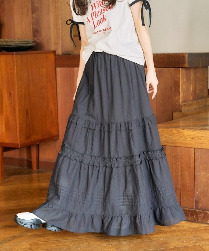 【フリークスストア/FREAK'S STORE】のインド フリル タック切り替え スカート【限定展開】 25SS インテリア・キッズ・メンズ・レディースファッション・服の通販 founy(ファニー) 　ファッション　Fashion　レディースファッション　Fashion for Women　スカート　Skirts　2025年　2025　2025春夏・S/S　Spring/Summer 2025 SS25　インド　Indian Textile　フェミニン　Feminine, Girly　フリル　Frill, Ruffle　ベーシック　Basic, Essential　ロング　Long, Long-Length　夏　Summer　S/S・春夏　SS, Spring/Summer, Warm Season　ブラック|ID: prp329100004530057 ipo3291000000033091708