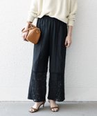 【シップス フォー ウィメン/SHIPS】のSHIPS any 手洗い可能 パッチワーク レース セミワイド イージー パンツ 人気、トレンドファッション・服の通販 founy(ファニー) ファッション Fashion レディースファッション WOMEN パンツ Pants 洗える Washable スウェット Sweat センター Center チュニック Tunic パッチワーク Patchwork ブロック Block ミックス Mix モチーフ Motif 無地 Plain Color リラックス Relax レース Race ワイド Wide おすすめ Recommend 2025年 2025 2025春夏・S/S Ss,Spring/Summer,2025 thumbnail ブラック|ID: prp329100004530113 ipo3291000000032250095
