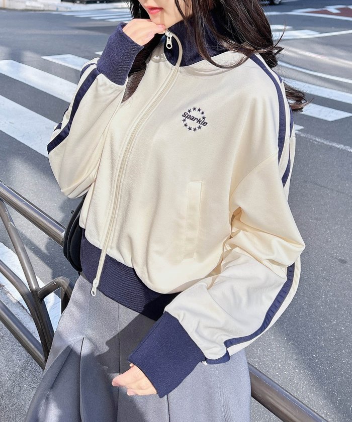 【イング/INGNI】のINGNI/サイドライン胸ロゴトラックジャージ インテリア・キッズ・メンズ・レディースファッション・服の通販 founy(ファニー) https://founy.com/ ファッション Fashion レディースファッション WOMEN おすすめ Recommend コンパクト Compact ジップ Zip ジャージ Jersey スポーティ Sporty スマホ Smartphone トレンド Trend フロント Front ポケット Pocket |ID: prp329100004530160 ipo3291000000032028253