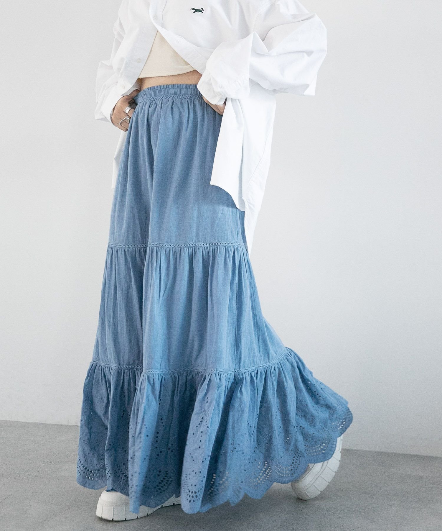 【レイジブルー/RAGEBLUE】の【WOMENS】コットンレースロングスカート インテリア・キッズ・メンズ・レディースファッション・服の通販 founy(ファニー) 　ファッション　Fashion　レディースファッション　Fashion for Women　スカート　Skirts　ロングスカート　Long Skirts / Maxi & Midi Skirts　アクセサリー　Fashion Accessories　カーディガン　Cardigan, Knitwear　キャップ　Cap, Baseball Cap　コンパクト　Compact, Small Size　シンプル　Simple, Minimal　スカラップ　Scallop, Scalloped Edge　スカーフ　Scarf, Neckwear　スニーカー　Sneakers, Trainers　スラックス　Slacks, Dress Pants　チェック　Check, Plaid, Tartan　デニム　Denim, Jeans Material　トレンド　Trend, Trending Now　定番　Standard, Basic Item　フレア　Flare, Flared　ベーシック　Basic, Essential　モノトーン　Monotone, Black and White　ロング　Long, Long-Length　おすすめ　Recommended / Our Picks　エレガント 上品　Elegant　ブルー86|ID: prp329100004530242 ipo3291000000032737506