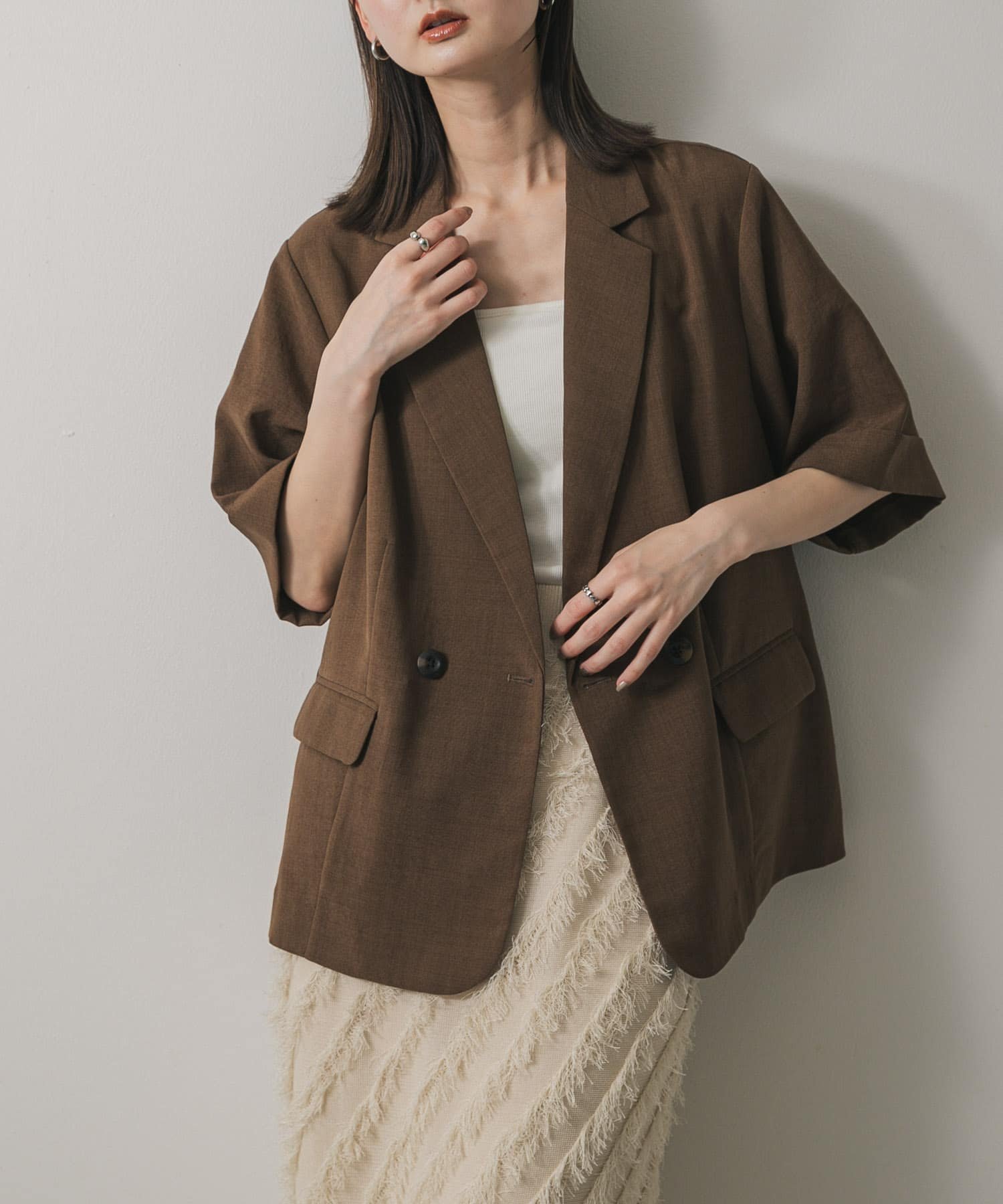 【センスオブプレイス/SENSE OF PLACE by URBAN RESEARCH】の『UR TECH DRYLUXE』リネンライクジャケット インテリア・キッズ・メンズ・レディースファッション・服の通販 founy(ファニー) 　ファッション　Fashion　レディースファッション　Fashion for Women　アウター　Coat / Outerwear Collection　レディースジャケット・軽アウター　Jackets　2025年　2025　2025春夏・S/S　Spring/Summer 2025 SS25　おすすめ　Recommended / Our Picks　キャミ　Camisole, Cami Top　ジャケット　Jacket, Outerwear　セットアップ　Set-Up, Coordinated Outfit　タンク　Tank Top, Sleeveless Top　デコルテ　Décolleté, Neckline　デニム　Denim, Jeans Material　エレガント 上品　Elegant　吸水　Absorbent, Quick-Dry　夏　Summer　S/S・春夏　SS, Spring/Summer, Warm Season　BROWN|ID: prp329100004530288 ipo3291000000033611147