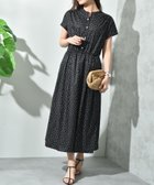 【インタープラネット/INTERPLANET】のランダムドットスキッパーフレンチ袖ワンピース ドット ブラック|ID: prp329100004530339 ipo3291000000032624102