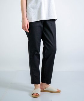 【ドミンゴ/DOMINGO】のリネンコットンツイルストレッチ レグレットベーカーパンツ 人気、トレンドファッション・服の通販 founy(ファニー) ファッション Fashion レディースファッション Fashion for Women パンツ Pants & Trousers アンクル Ankle-Length Design ストレッチ Stretch, Stretchy Fabric スニーカー Sneakers, Trainers テーパード Tapered, Tapered Pants バランス Balance, Style Balance リネン Linen, Linen Fabric 夏 Summer |ID:prp329100004530392