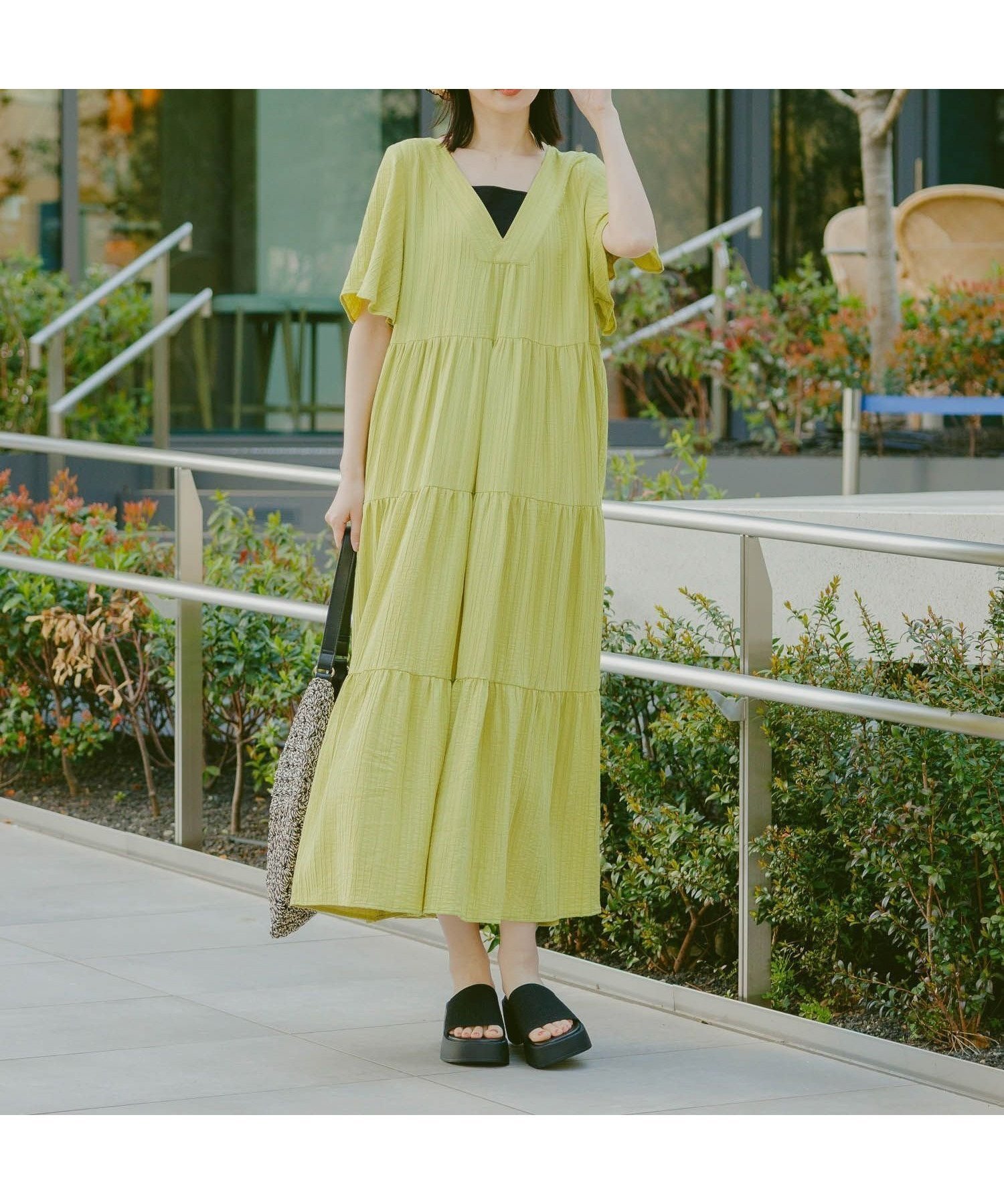 【ラコレ/LAKOLE】の楊柳ティアードワンピース インテリア・キッズ・メンズ・レディースファッション・服の通販 founy(ファニー) 　ファッション　Fashion　レディースファッション　WOMEN　ワンピース　Dress　おすすめ　Recommend　ティアードワンピース　Tiered Dress　デコルテ　Decolletage　デニム　Denim　ベーシック　Basic　ボトム　Bottom　リラックス　Relax　グリーン|ID: prp329100004530400 ipo3291000000032029230