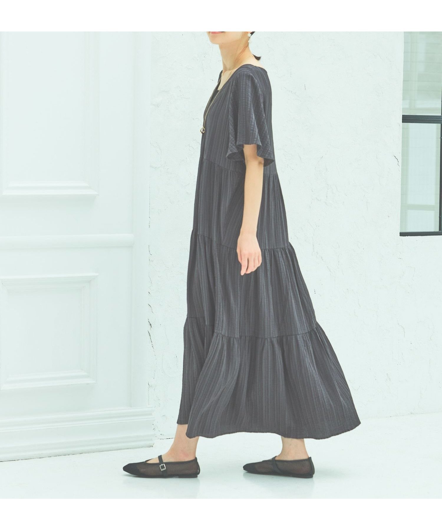 【ラコレ/LAKOLE】の楊柳ティアードワンピース インテリア・キッズ・メンズ・レディースファッション・服の通販 founy(ファニー) 　ファッション　Fashion　レディースファッション　WOMEN　ワンピース　Dress　おすすめ　Recommend　ティアードワンピース　Tiered Dress　デコルテ　Decolletage　デニム　Denim　ベーシック　Basic　ボトム　Bottom　リラックス　Relax　チャコール|ID: prp329100004530400 ipo3291000000032029232
