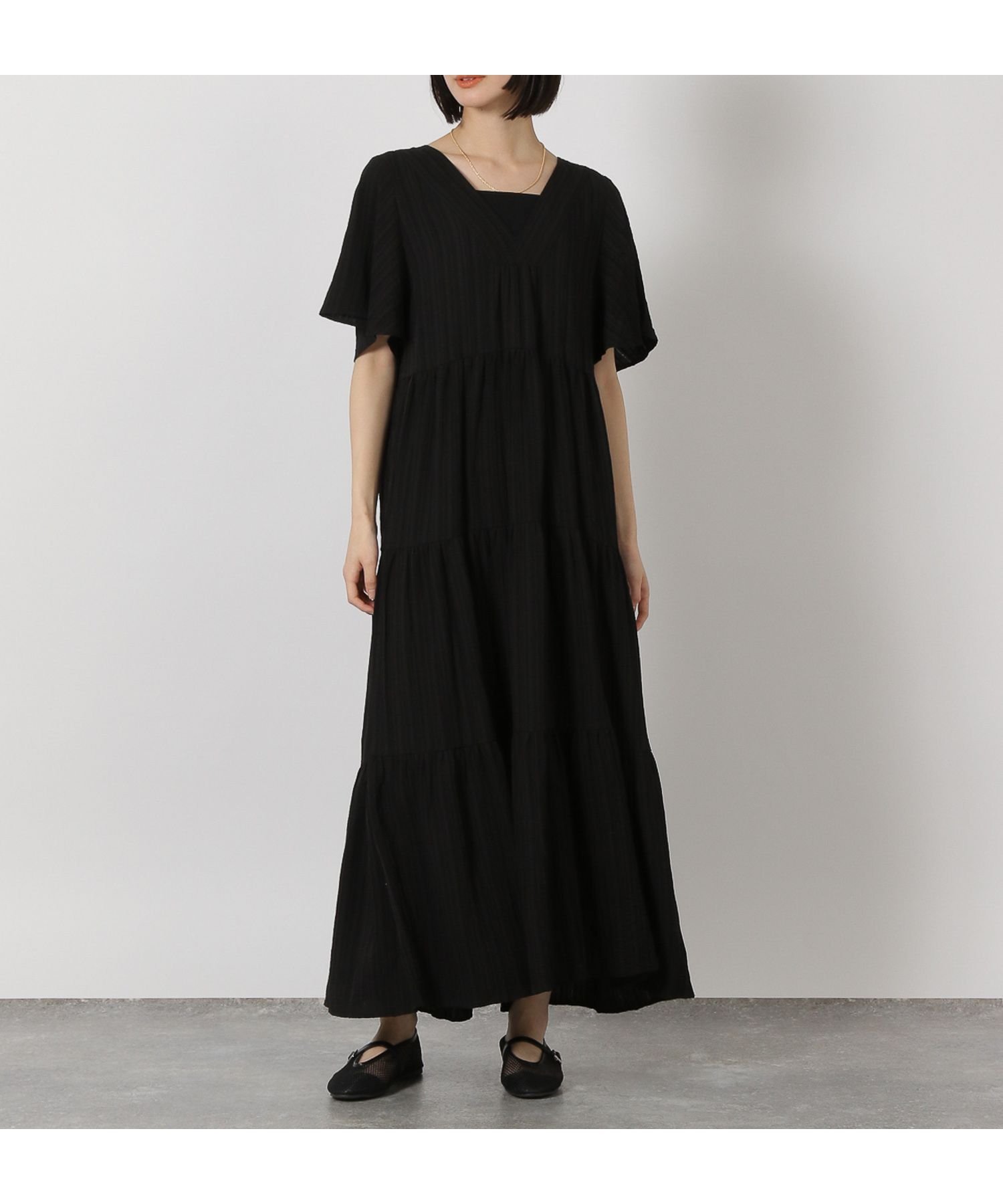 【ラコレ/LAKOLE】の楊柳ティアードワンピース インテリア・キッズ・メンズ・レディースファッション・服の通販 founy(ファニー) 　ファッション　Fashion　レディースファッション　WOMEN　ワンピース　Dress　おすすめ　Recommend　ティアードワンピース　Tiered Dress　デコルテ　Decolletage　デニム　Denim　ベーシック　Basic　ボトム　Bottom　リラックス　Relax　ブラック|ID: prp329100004530400 ipo3291000000032029233