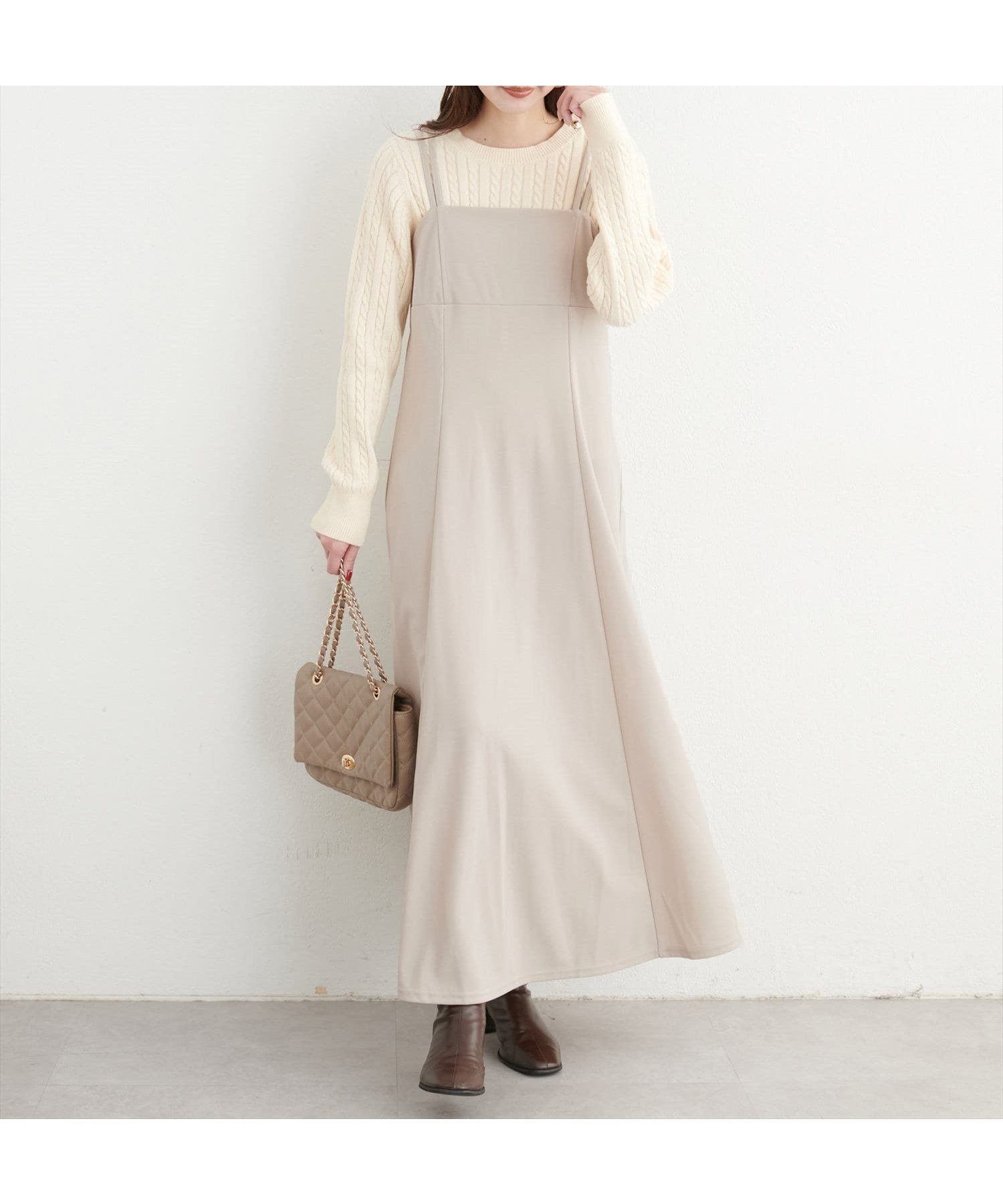 【ナチュラルクチュール/natural couture】のカットジョーゼットキャミワンピース インテリア・キッズ・メンズ・レディースファッション・服の通販 founy(ファニー) 　ファッション　Fashion　レディースファッション　WOMEN　ワンピース　Dress　キャミワンピース　No Sleeve Dresses　カットソー　Cut And Sew　キャミワンピース　Cami Dress　シンプル　Simple　スリット　Slit　ドット　Dot　ハイネック　High Neck　フレア　Flare　ベーシック　Basic　ポケット　Pocket　リボン　Ribbon　A/W・秋冬　Aw・Autumn/Winter・Fw・Fall-Winter　2025年　2025　2025春夏・S/S　Ss,Spring/Summer,2025　グレイッシュベージュ|ID: prp329100004530467 ipo3291000000032029507