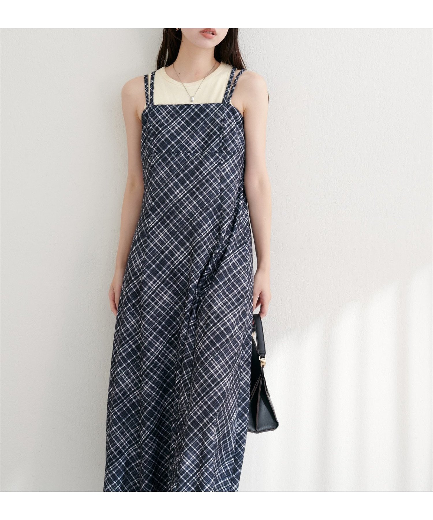 【ナチュラルクチュール/natural couture】のカットジョーゼットキャミワンピース インテリア・キッズ・メンズ・レディースファッション・服の通販 founy(ファニー) 　ファッション　Fashion　レディースファッション　Fashion for Women　ワンピース　Dresses　キャミソールワンピース　Camisole Dresses　カットソー　Cut and Sewn Top　キャミワンピース　Cami Dress, Slip Dress　シンプル　Simple, Minimal　スリット　Slit, Slit Detail　チェック　Check, Plaid, Tartan　ドット　Polka Dot, Dot Pattern　ハイネック　High Neck, Mock Neck　フレア　Flare, Flared　ベーシック　Basic, Essential　ポケット　Pocket, Pocket Detail　無地　Plain, Solid Color　リボン　Ribbon, Bow　A/W・秋冬　Autumn/Winter　2025年　2025　2025-2026秋冬・A/W　Autumn/Winter 2025–26 AW25–26　チェック|ID: prp329100004530467 ipo3291000000033634369