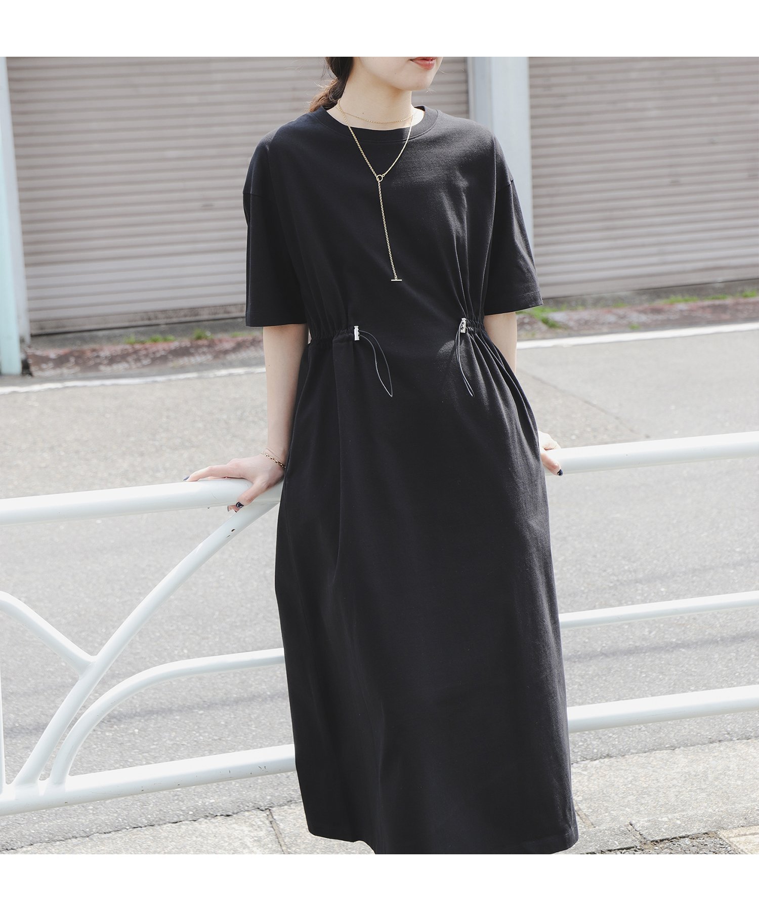 【ビーミングライフストアバイビームス/B:MING LIFE STORE by BEAMS】の【5/29新規値下げ】【洗える】ウエスト ドローストリング ワンピース(S~M) 25SS ウォッシャブル ドロスト スポーツミックス リラックス インテリア・キッズ・メンズ・レディースファッション・服の通販 founy(ファニー) 　ファッション　Fashion　レディースファッション　Ladies' Fashion Online　ワンピース　Dress　スポーツウェア　Sportswear　スポーツ ワンピース　Sports One Piece　2025年　2025　2025春夏・S/S　Ss,Spring/Summer,2025　おすすめ　Recommend　ウォッシャブル　Washable　スポーツ　Sports　ドローコード　Draw Cord　ドローストリング　Drawstring　ミックス　Mix　リラックス　Relax　エレガント 上品　Elegant　洗える　Washable　BLACK|ID: prp329100004530492 ipo3291000000032589312