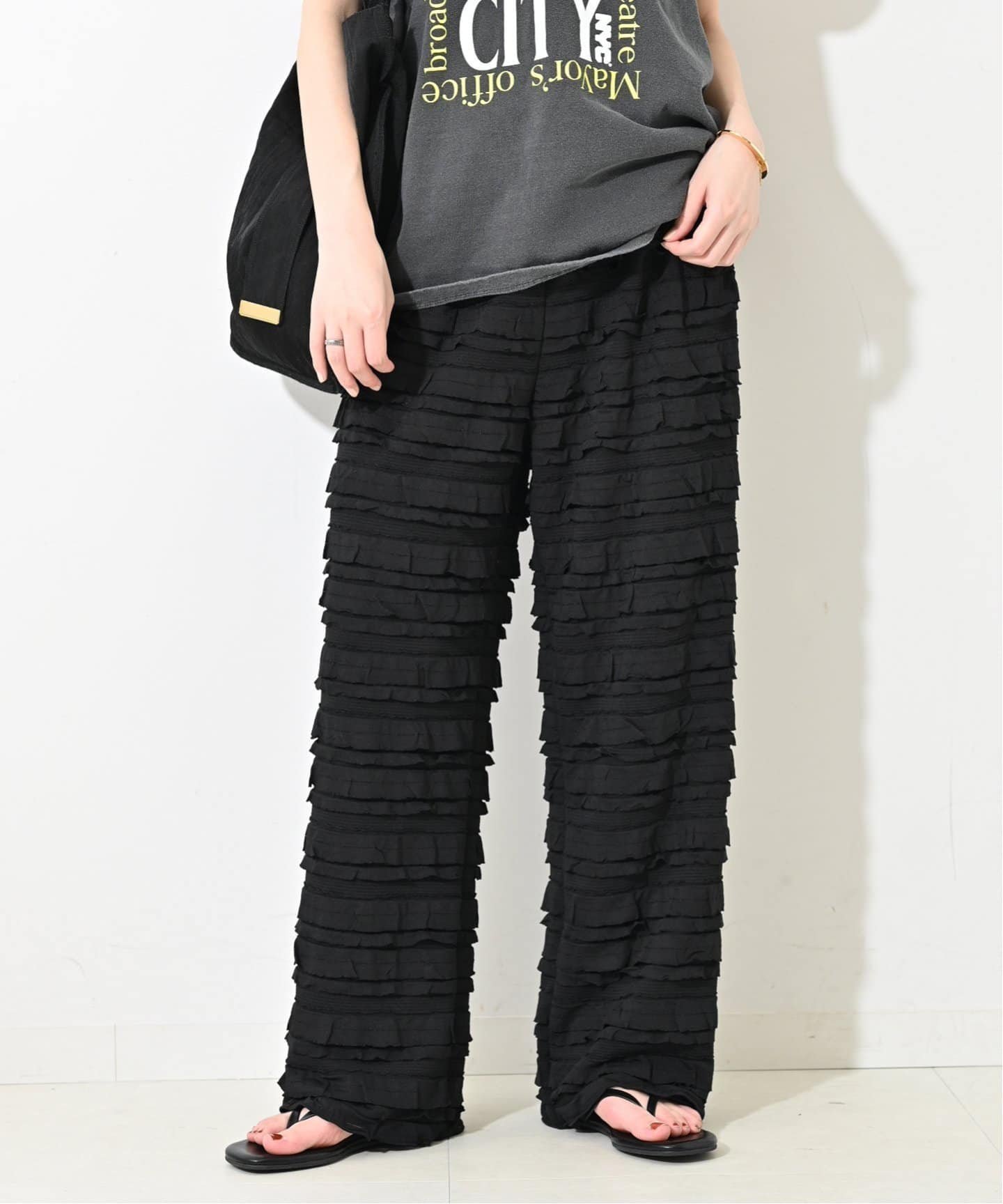 【スローブ イエナ/SLOBE IENA】のフリルカットパンツ 人気、トレンドファッション・服の通販 founy(ファニー) 　ファッション　Fashion　レディースファッション　WOMEN　パンツ　Pants　2025年　2025　2025春夏・S/S　Ss,Spring/Summer,2025　カットソー　Cut And Sew　サマー　Summer　フェミニン　Feminine　フリル　Frills　リラックス　Relax　 other-1|ID: prp329100004530512 ipo3291000000032029695