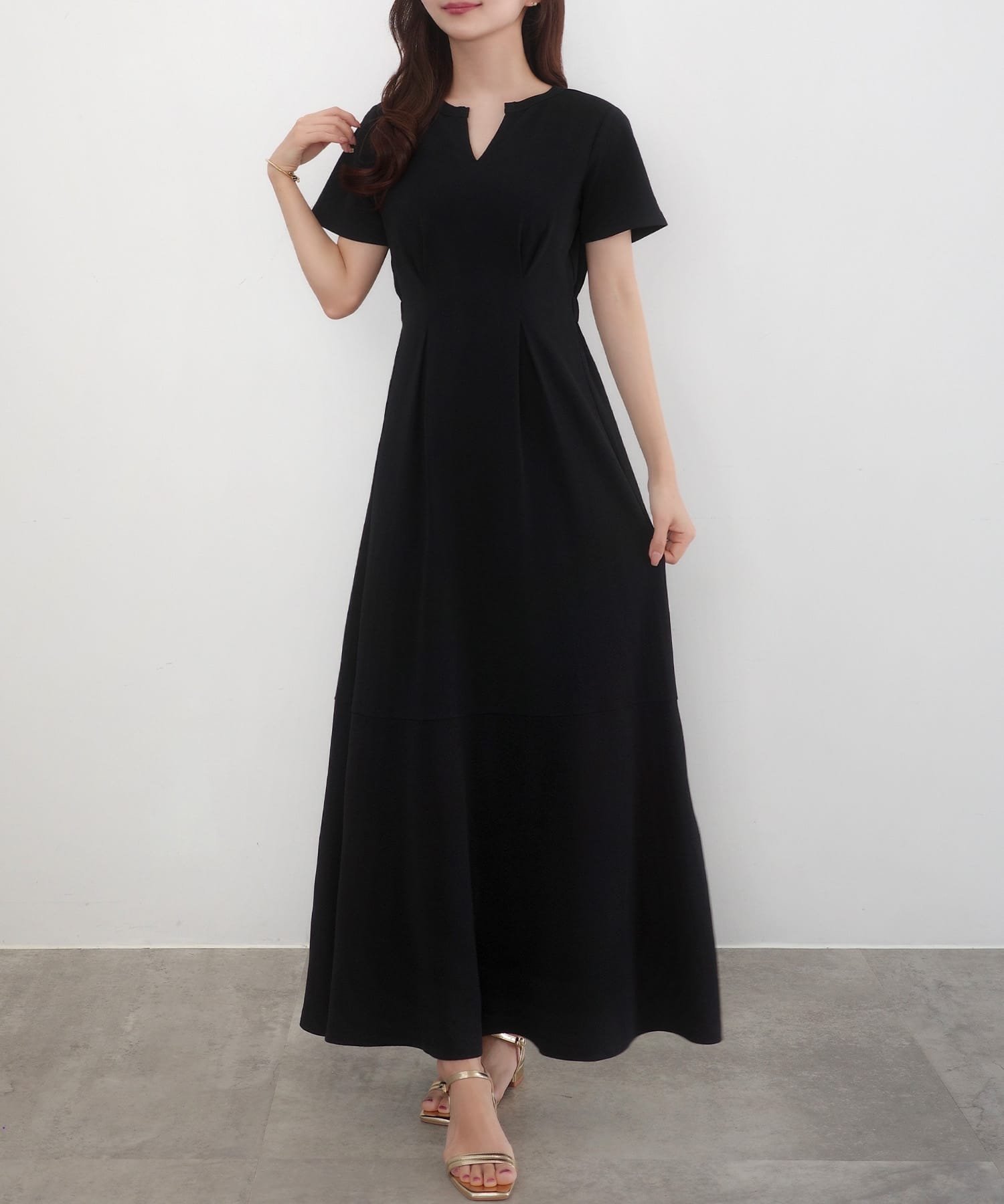 【ジュノア/JUNOAH】のCENEA キーネックタックデザインワンピース インテリア・キッズ・メンズ・レディースファッション・服の通販 founy(ファニー) 　ファッション　Fashion　レディースファッション　Ladies' Fashion Online　ワンピース　Dress　ブラック|ID: prp329100004530628 ipo3291000000032625796