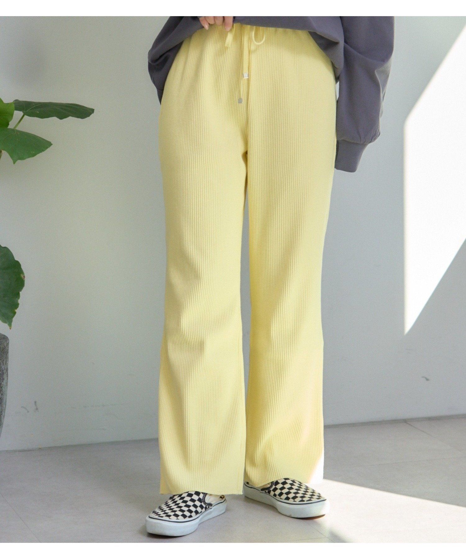 【チャオパニックティピー/CIAOPANIC TYPY】の【マイナス3キロ見え/低身長・高身長対応サイズ展開】すっきりシルエットリブパンツ インテリア・キッズ・メンズ・レディースファッション・服の通販 founy(ファニー) 　ファッション　Fashion　レディースファッション　Fashion for Women　パンツ　Pants & Trousers　カットソー　Cut and Sewn Top　シューズ　Shoes, Footwear　シンプル　Simple, Minimal　スウェット / スエット　Sweatshirt, Sweatwear　ストラップサンダル　Strappy Sandals, Strap Sandals　スニーカー　Sneakers, Trainers　バレエ　Ballet, Ballet Style　フレア　Flare, Flared　リラックス　Relax, Relaxed Fit　おすすめ　Recommended / Our Picks　イエローその他1|ID: prp329100004530685 ipo3291000000033554044