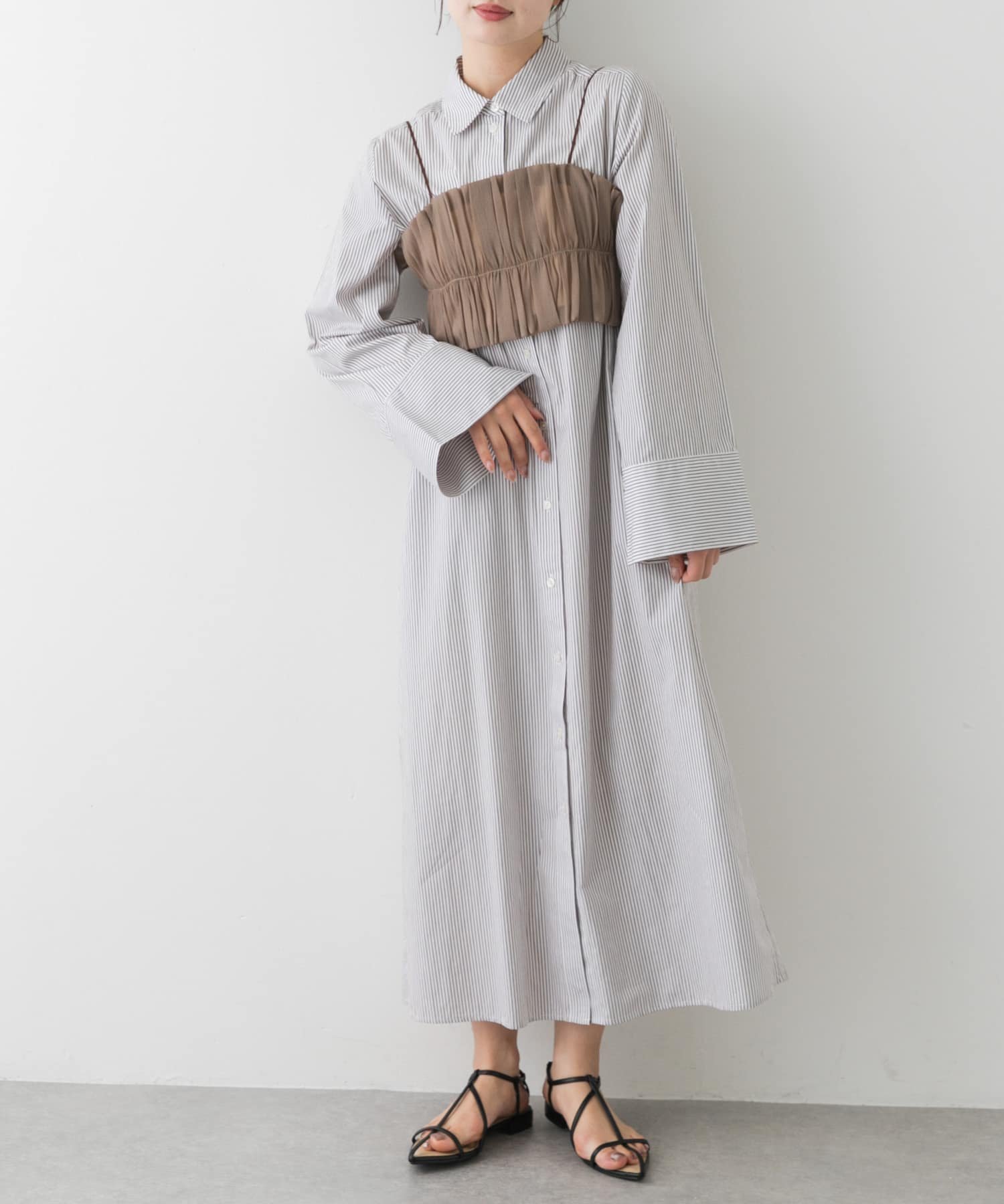 【センスオブプレイス/SENSE OF PLACE by URBAN RESEARCH】のビスチェセットワンピース インテリア・キッズ・メンズ・レディースファッション・服の通販 founy(ファニー) 　ファッション　Fashion　レディースファッション　WOMEN　ワンピース　Dress　2025年　2025　2025春夏・S/S　Ss,Spring/Summer,2025　トレンド　Trend　ビスチェ　Bustier　夏　Summer　S/S・春夏　Ss・Spring/Summer　BEG×O.WHT|ID: prp329100004530692 ipo3291000000032030471