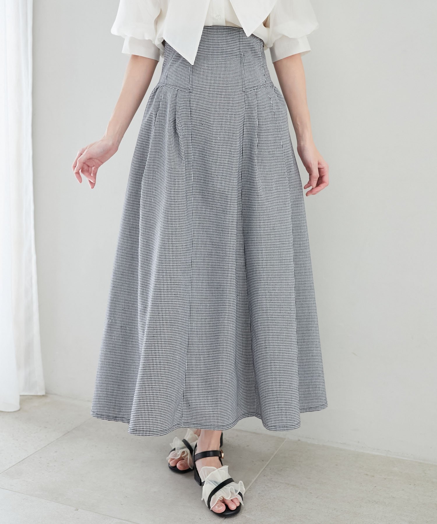 【マジェスティック レゴン/MAJESTIC LEGON】のハイウエストバックレースアップスカート インテリア・キッズ・メンズ・レディースファッション・服の通販 founy(ファニー) 　ファッション　Fashion　レディースファッション　WOMEN　スカート　Skirt　ショート　Short　ダウン　Down　フレア　Flare　レース　Race　再入荷　Restock/Back In Stock/Re Arrival　おすすめ　Recommend　ブラック柄|ID: prp329100004530701 ipo3291000000032312361