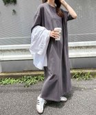【アンドミー/andme】のピグメント加工 ロゴ 刺繍 エンブロイダリー Tシャツ ワンピース チャコールグレー|ID: prp329100004530721 ipo3291000000033567123