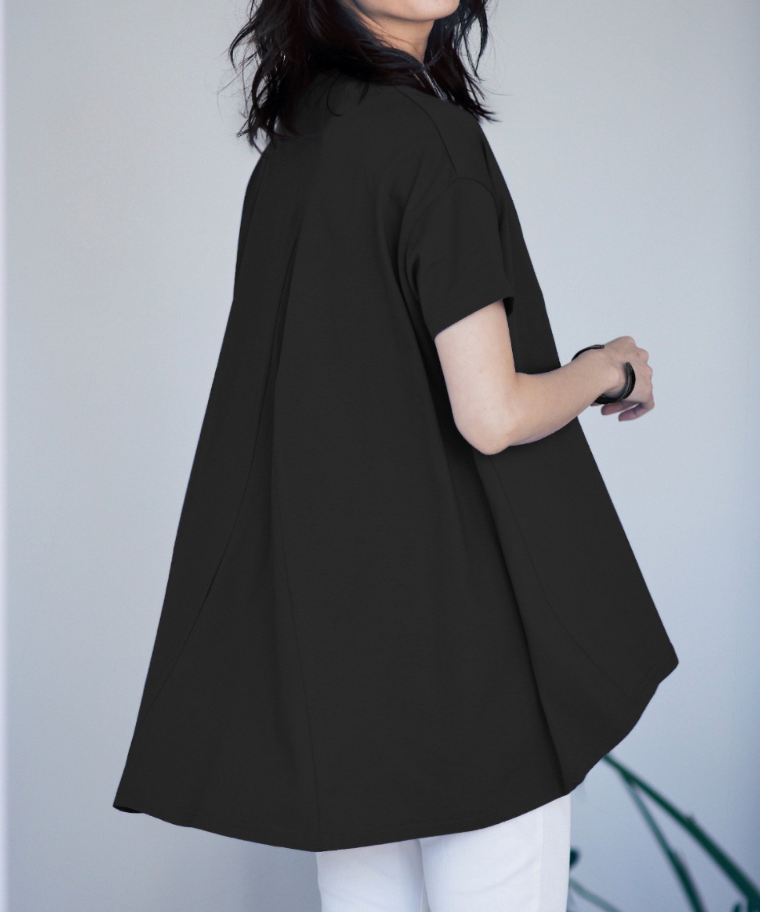 【ラナン/Ranan】のRanan/ BC フレアーシルエットチュニック半袖 インテリア・キッズ・メンズ・レディースファッション・服の通販 founy(ファニー) 　ファッション　Fashion　レディースファッション　Ladies' Fashion Online　トップス・カットソー　Tops/Tshirt　ロング　Long　エレガント 上品　Elegant　半袖　Short Sleeve　夏　Summer　ブラック|ID: prp329100004530736 ipo3291000000032642839