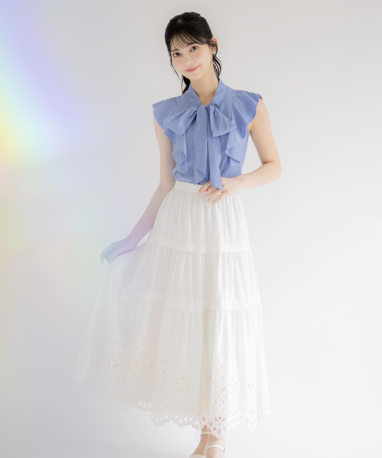 【ノエラ/Noela】の刺繍マキシスカート インテリア・キッズ・メンズ・レディースファッション・服の通販 founy(ファニー) 　ファッション　Fashion　レディースファッション　Ladies' Fashion Online　スカート　Skirt　おすすめ　Recommend　カッティング　Cutting　ティアードスカート　Tiered Skirt　トレンド　Trend　ポケット　Pocket　マキシ　Maxi　オフホワイト|ID: prp329100004530876 ipo3291000000032612027
