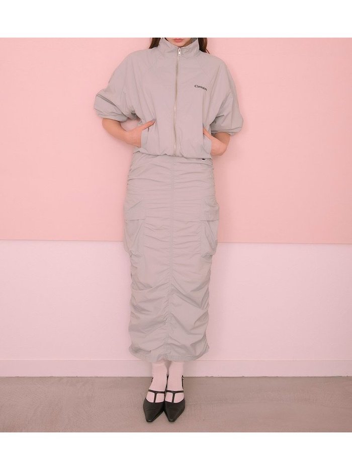 【フレイ アイディー/FRAY I.D】の【Champion】シャーリングストレートスカート インテリア・キッズ・メンズ・レディースファッション・服の通販 founy(ファニー) https://founy.com/ ファッション Fashion レディースファッション WOMEN スカート Skirt おすすめ Recommend ギャザー Gather クール Cool ジャケット Jacket スタイリッシュ Stylish ストレート Straight スリット Slit セットアップ Set Up フラップ Flap ポケット Pocket 軽量 Lightweight |ID: prp329100004530941 ipo3291000000032031502