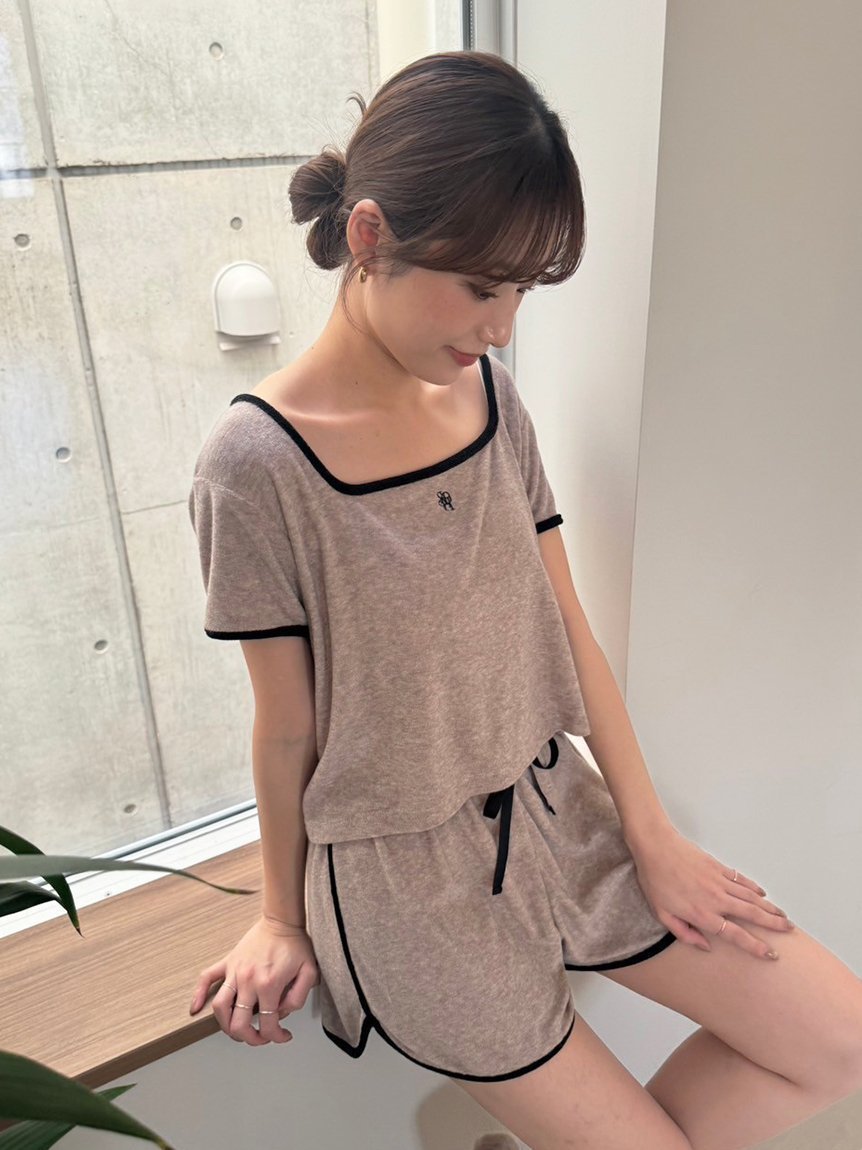 【スナイデル ホーム/SNIDEL HOME】の【sorbet light】【接触冷感】パイルセットアップ インテリア・キッズ・メンズ・レディースファッション・服の通販 founy(ファニー) 　ファッション　Fashion　レディースファッション　Ladies' Fashion Online　セットアップ　Setup　おすすめ　Recommend　ギフト プレゼント　Gift Present　コンパクト　Compact　ショート　Short　スクエア　Square　スリット　Slit　セットアップ　Set Up　パイピング　Piping　フェミニン　Feminine　フロント　Front　エレガント 上品　Elegant　半袖　Short Sleeve　MOC[056]|ID: prp329100004530989 ipo3291000000032622516