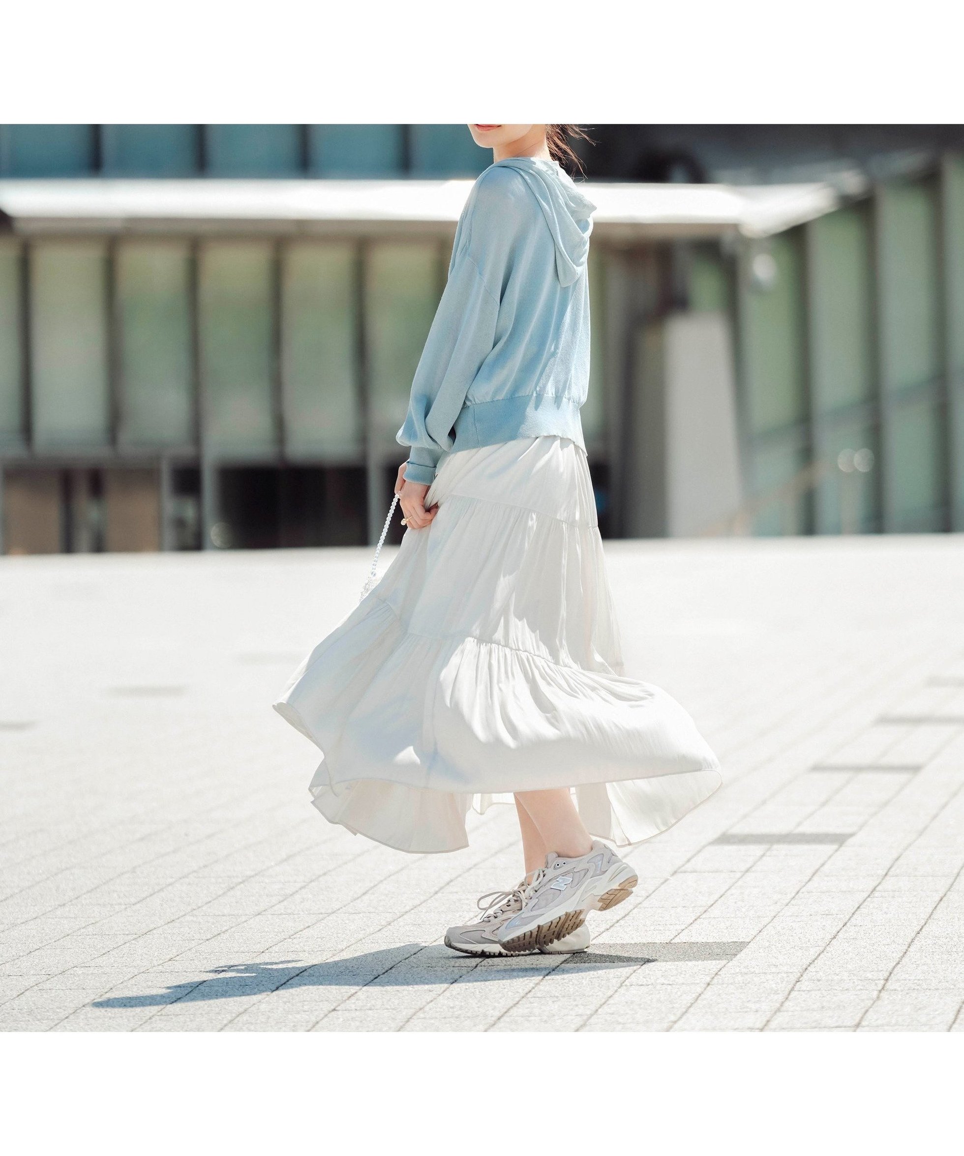 【プロポーション ボディドレッシング/PROPORTION BODY DRESSING】のギャザーティアードスカート インテリア・キッズ・メンズ・レディースファッション・服の通販 founy(ファニー) 　ファッション　Fashion　レディースファッション　Fashion for Women　スカート　Skirts　ティアードスカート　Tiered Skirts　ギャザー　Gathered, Ruffled　サテン　Satin, Glossy Fabric　シンプル　Simple, Minimal　ティアードスカート　Tiered Skirt, Flounced Skirt　人気　Popular, Best Seller　夏　Summer　ホワイト|ID: prp329100004531038 ipo3291000000033104321