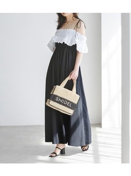 【スナイデル/SNIDEL】のスモッキングキャミワンピース インテリア・キッズ・メンズ・レディースファッション・服の通販 founy(ファニー) 　ファッション　Fashion　レディースファッション　WOMEN　ワンピース　Dress　キャミワンピース　No Sleeve Dresses　イエロー　Yellow　エレガント 上品　Elegant　オフショル　Off Shoulder　キャミワンピース　Cami Dress　スモッキング　Smocking　デコルテ　Decolletage　バランス　Balance　バルーン　Balloon　フェミニン　Feminine　フリル　Frills　フレア　Flare　マキシ　Maxi　ミックス　Mix　リゾート　Resort　MIX[930]|ID: prp329100004531040 ipo3291000000032031934