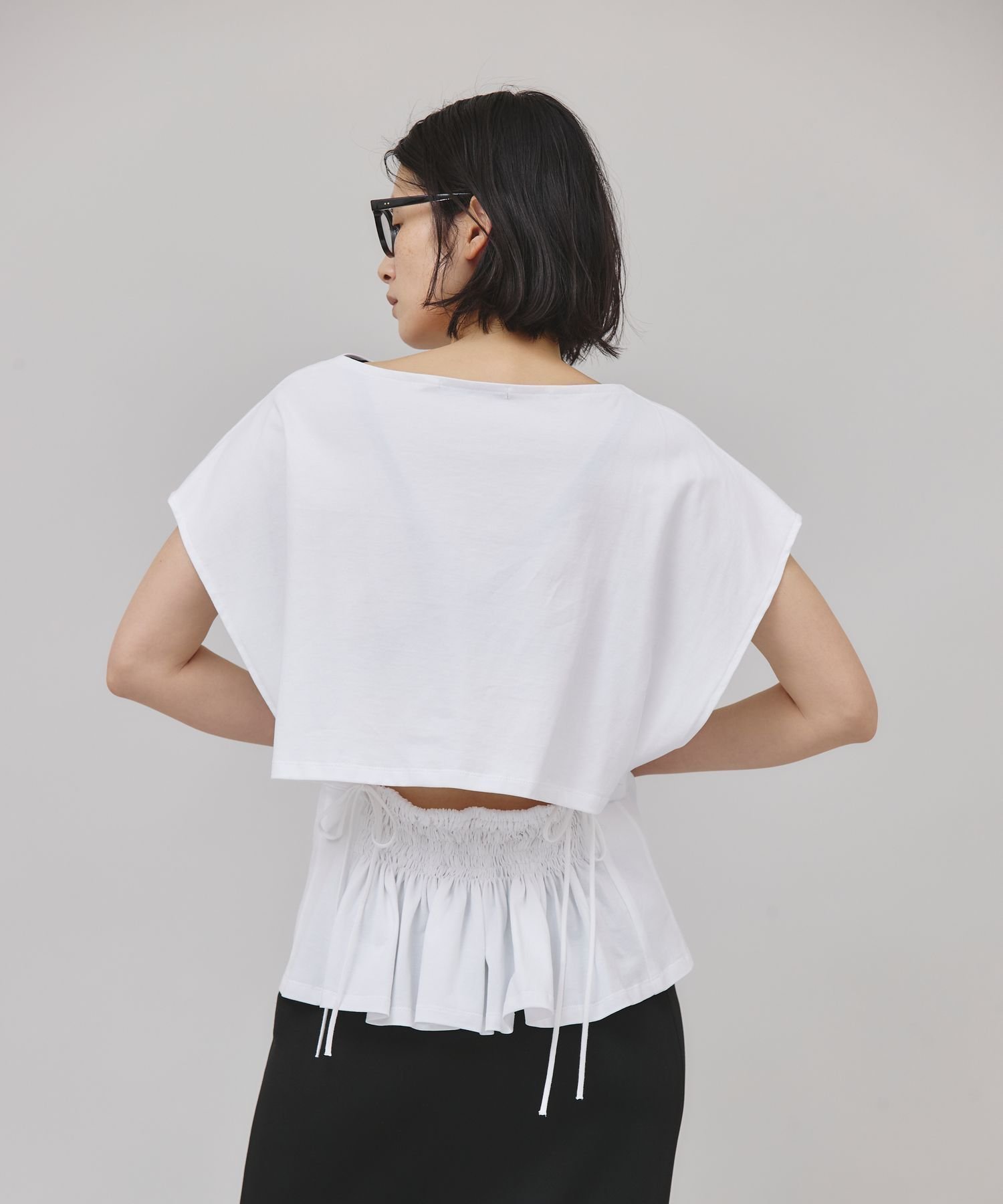 【カレンソロジー/Curensology】のバックシャーリングTシャツ インテリア・キッズ・メンズ・レディースファッション・服の通販 founy(ファニー) 　ファッション　Fashion　レディースファッション　WOMEN　トップス・カットソー　Tops/Tshirt　シャツ/ブラウス　Shirts/Blouses　ロング / Tシャツ　T-Shirts　エレガント 上品　Elegant　コンパクト　Compact　シャーリング　Shirring　プレーン　Plane　日本製　Made In Japan　ホワイト02|ID: prp329100004531063 ipo3291000000032032023