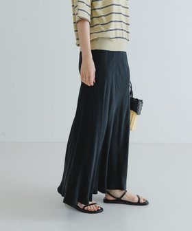 【アーバンリサーチ/URBAN RESEARCH】の『MADE IN JAPAN』キュプラフィブリルロングスカート 人気、トレンドファッション・服の通販 founy(ファニー) ファッション Fashion レディースファッション WOMEN スカート Skirt ロングスカート Long Skirt 2025年 2025 2025春夏・S/S Ss,Spring/Summer,2025 キュプラ Cupra バイアス Bias フレア Flare 夏 Summer 定番 Standard 日本製 Made In Japan S/S・春夏 Ss・Spring/Summer |ID:prp329100004531118