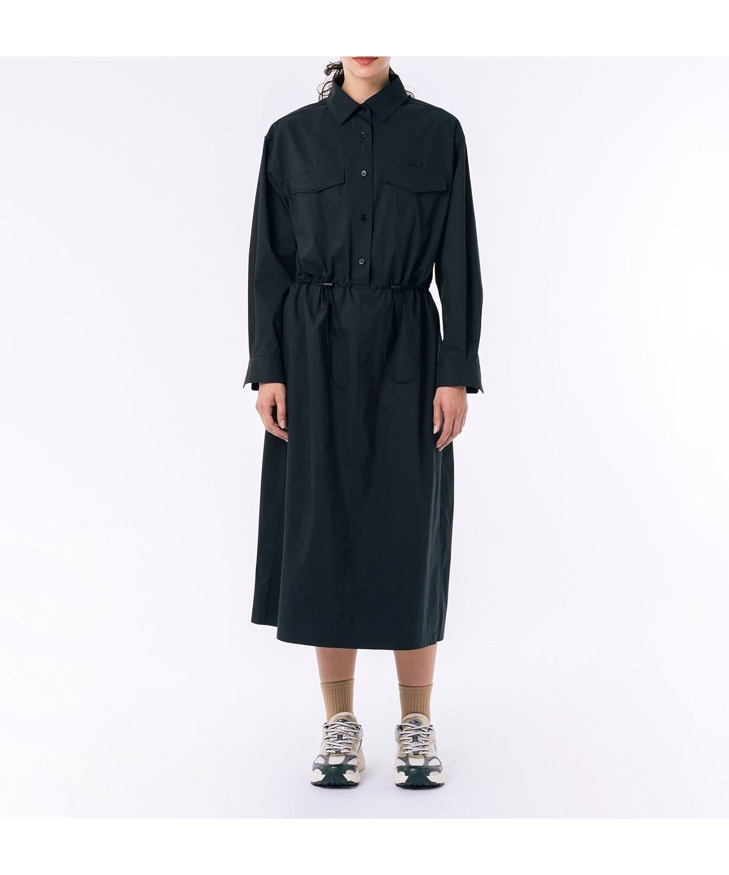 【ラコステ/LACOSTE】の撥水 ウエストドロスト ミリタリーフラップポケットシャツドレス / ロングシャツワンピース インテリア・キッズ・メンズ・レディースファッション・服の通販 founy(ファニー) 　ファッション　Fashion　レディースファッション　WOMEN　ワンピース　Dress　ドレス　Party Dresses　シャツワンピース　Shirt Dresses　エレガント 上品　Elegant　タイプライター　Typewriter　ドレス　Dress　ドローストリング　Drawstring　フラップ　Flap　ブラウジング　Browsing　ポケット　Pocket　マニッシュ　Mannish　リラックス　Relax　ワーク　Work　ブラック|ID: prp329100004531156 ipo3291000000032032428
