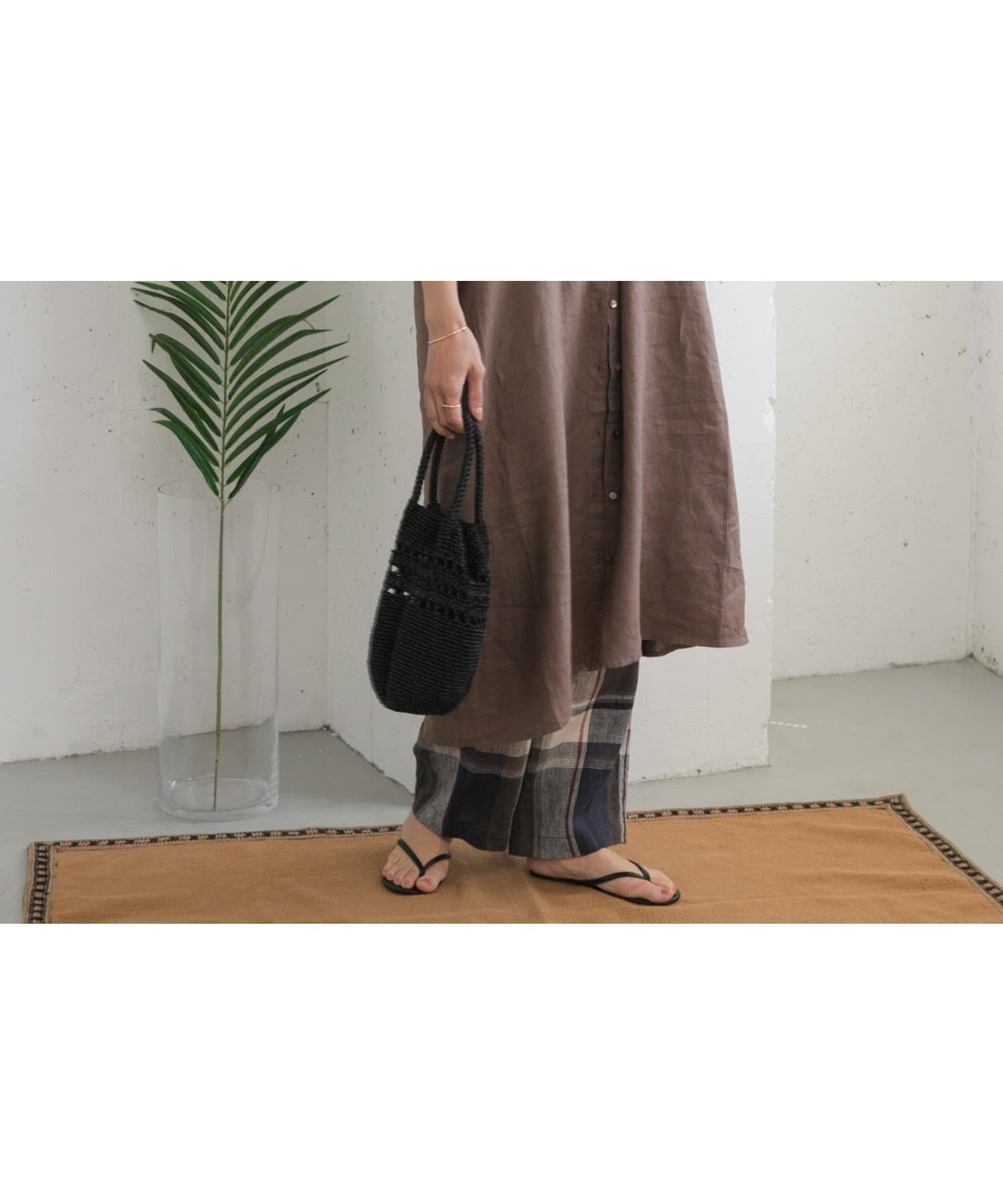【アーバンリサーチ ドアーズ/URBAN RESEARCH DOORS】の『WEB/一部店舗限定カラー』リネン半袖シャツワンピース 人気、トレンドファッション・服の通販 founy(ファニー) 　ファッション　Fashion　レディースファッション　WOMEN　ワンピース　Dress　シャツワンピース　Shirt Dresses　2025年　2025　2025春夏・S/S　Ss,Spring/Summer,2025　シンプル　Simple　ベーシック　Basic　リネン　Linen　ワイド　Wide　半袖　Short Sleeve　夏　Summer　S/S・春夏　Ss・Spring/Summer　 other-1|ID: prp329100004531205 ipo3291000000032369085