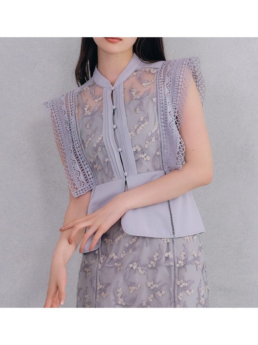 【リリーブラウン/Lily Brown】のLilybellスイッチングブラウス インテリア・キッズ・メンズ・レディースファッション・服の通販 founy(ファニー) 　ファッション　Fashion　レディースファッション　Ladies' Fashion Online　トップス・カットソー　Tops/Tshirt　シャツ/ブラウス　Shirts/Blouses　クラシカル　Classical　スカラップ　Scalloped　ペプラム　Peplum　モチーフ　Motif　ラベンダー　Lavender　レース　Race　エレガント 上品　Elegant　人気　Popularity　今季　This Season　定番　Standard　LAV[071]|ID: prp329100004531208 ipo3291000000032572713