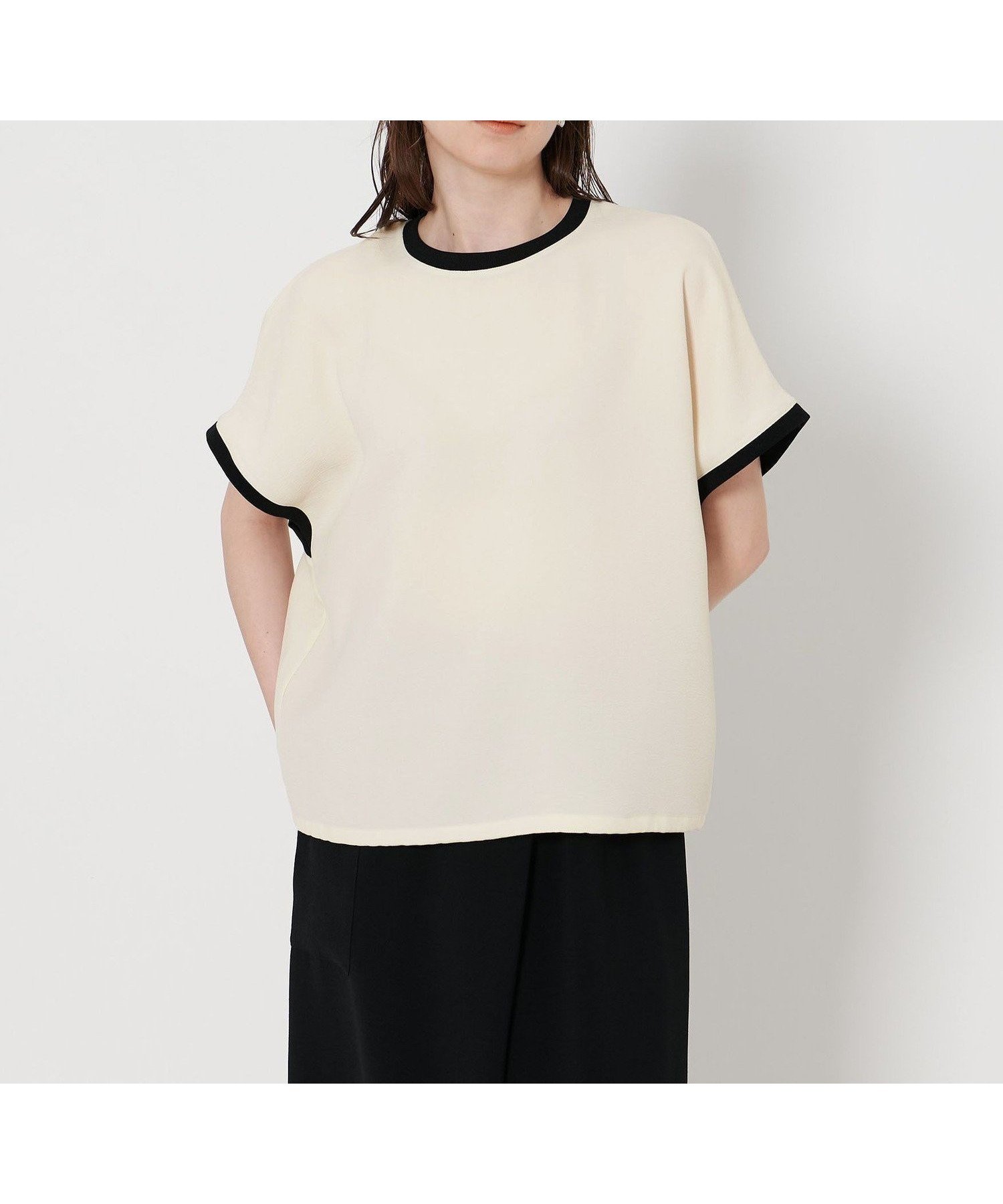 【ユナイテッドアローズ/UNITED ARROWS】のCOMFY ドルマン ショートスリーブ ブラウス インテリア・キッズ・メンズ・レディースファッション・服の通販 founy(ファニー) 　ファッション　Fashion　レディースファッション　WOMEN　トップス・カットソー　Tops/Tshirt　シャツ/ブラウス　Shirts/Blouses　ショート　Short　シンプル　Simple　スピンドル　Spindle　スリーブ　Sleeve　ファブリック　Fabric　フォルム　Form　人気　Popularity　ビジネス 仕事 通勤　Business　別注　Special Order　吸水　Water Absorption　その他1|ID: prp329100004531215 ipo3291000000032066785