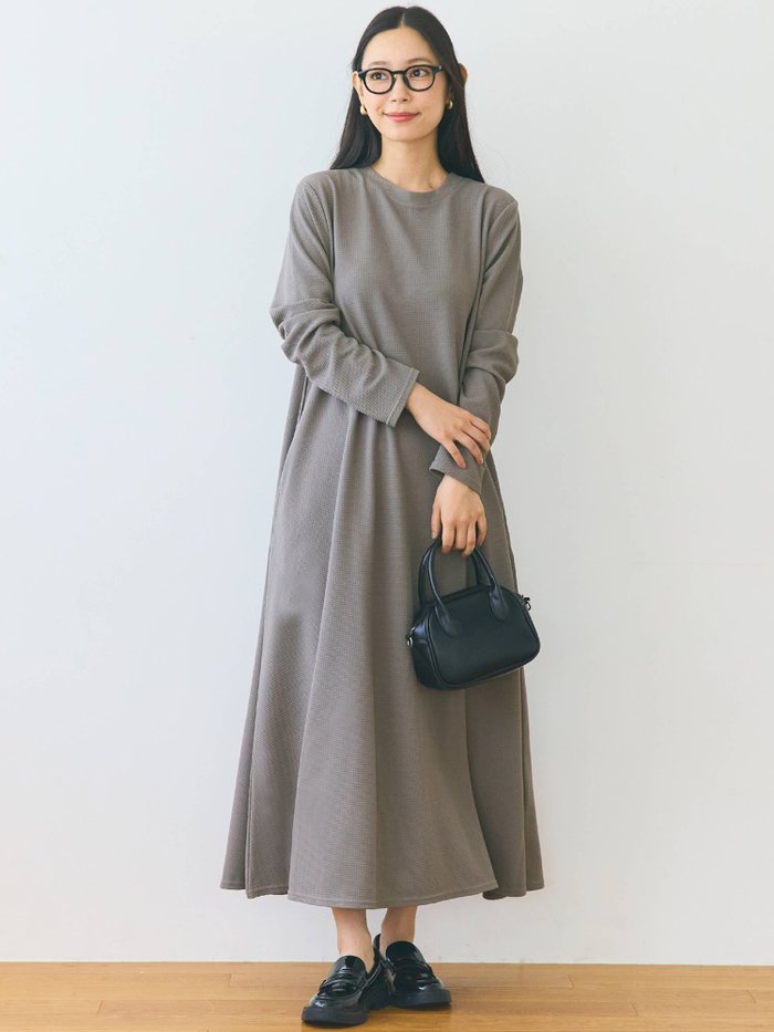 【コカ/COCA】のエンボス加工Aラインフレアワンピース インテリア・キッズ・メンズ・レディースファッション・服の通販 founy(ファニー) https://founy.com/ ファッション Fashion レディースファッション Fashion for Women ワンピース Dresses ポケット Pocket, Pocket Detail |ID: prp329100004531238 ipo3291000000032728973