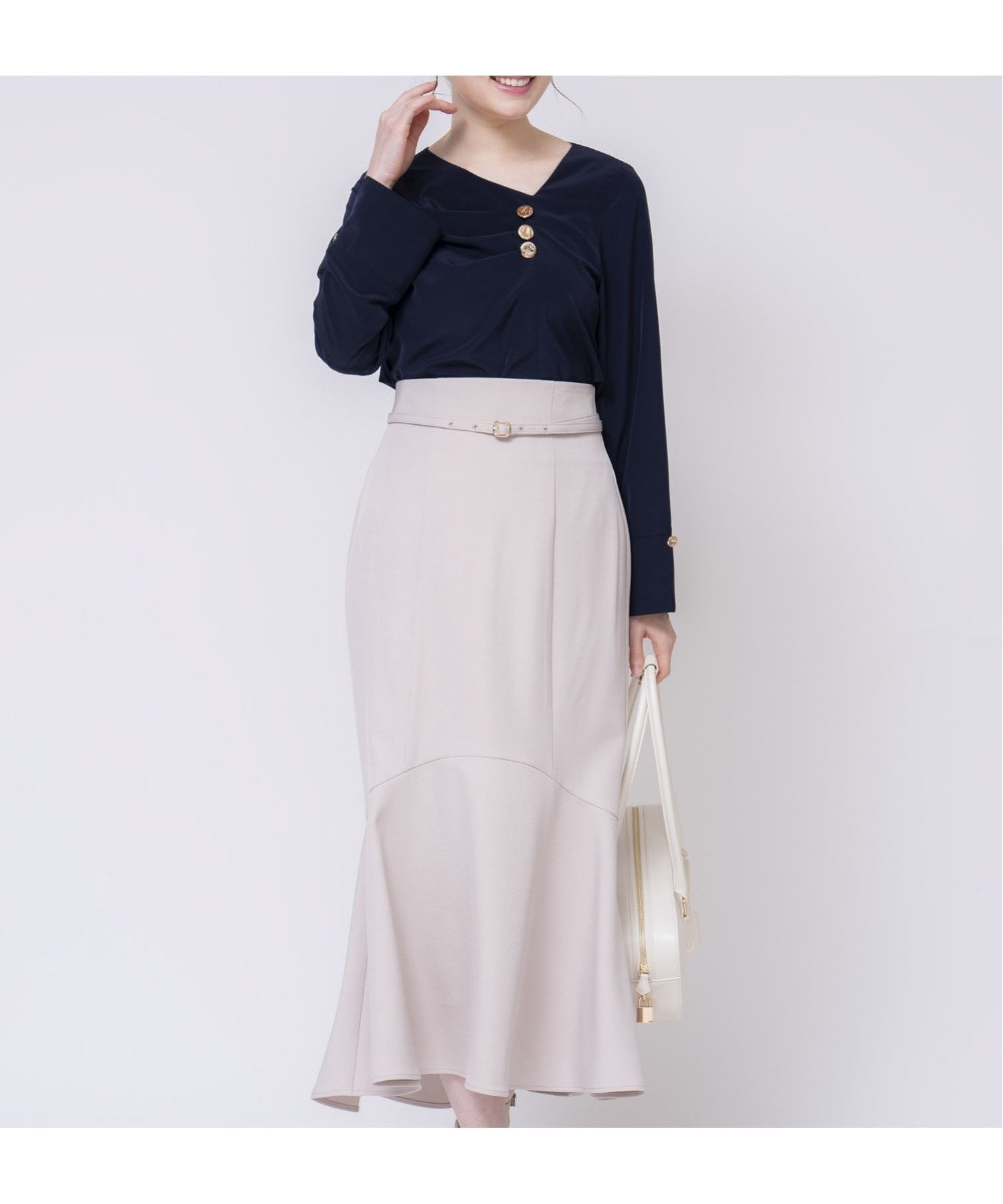 【ノエラ/Noela】のベルトマーメイドスカート インテリア・キッズ・メンズ・レディースファッション・服の通販 founy(ファニー) 　ファッション　Fashion　レディースファッション　WOMEN　スカート　Skirt　ベルト　Belts　トレンド　Trend　ベーシック　Basic　ポケット　Pocket　ラウンド　Round　ベージュ|ID: prp329100004531258 ipo3291000000032032854