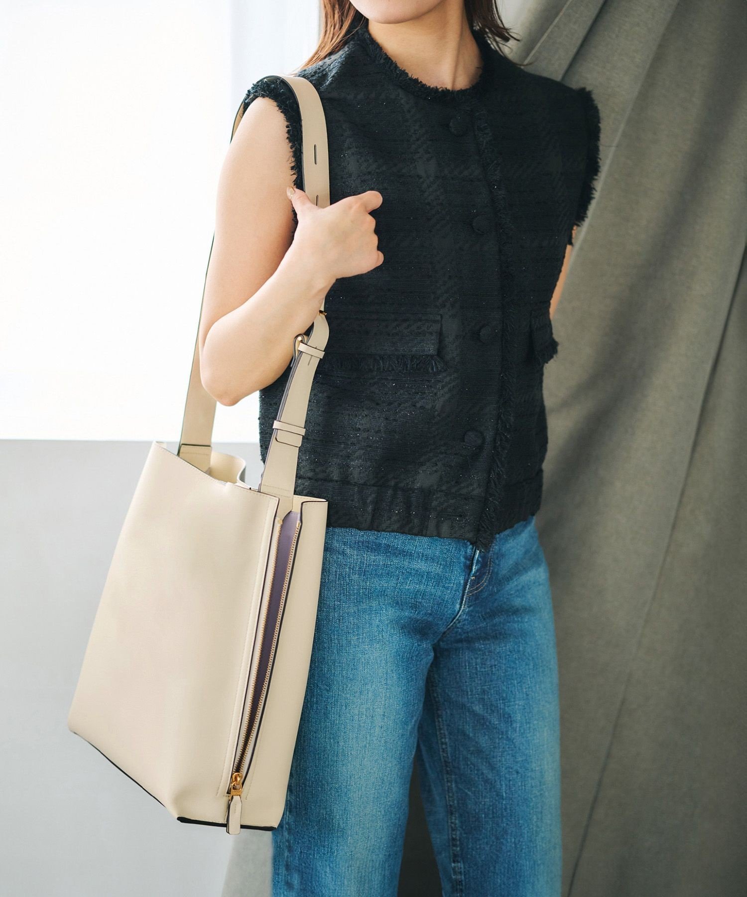 【ロペ/ROPE'】の【E POR】Y BAG Shoulder Large(サイドジップショルダーバッグ)【通勤】【A4対応】【25SS】 インテリア・キッズ・メンズ・レディースファッション・服の通販 founy(ファニー) 　ファッション　Fashion　レディースファッション　WOMEN　オレンジ　Orange　サイドジップ　Side Zip　ショルダー　Shoulder　シンプル　Simple　ハンド　Hand　ポケット　Pocket　マグネット　Magnet　ラベンダー　Lavender　ビジネス 仕事 通勤　Business　2025年　2025　2025春夏・S/S　Ss,Spring/Summer,2025　キナリ(16)|ID: prp329100004531308 ipo3291000000032033049