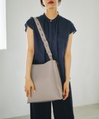 【ロペ/ROPE'】の【E POR】Y BAG Shoulder Large【通勤】【A4対応】【25AW】 ライトグレー(08)|ID: prp329100004531308 ipo3291000000032623865