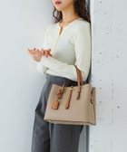 【ロデスコ/RODE SKO / URBAN RESEARCH】のチャーム付ミドルバッグ『Msize』 SAND BEIGE|ID: prp329100004531349 ipo3291000000032751900
