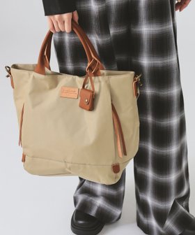 【ビームス ウイメン/BEAMS】の【ビジネスバッグ/マザーズバッグ/軽量/大容量】toleur / ポリエステル 2way トートバッグ 人気、トレンドファッション・服の通販 founy(ファニー) ファッション Fashion レディースファッション Fashion for Women バッグ Bags ショルダー Shoulder, Shoulder Strap ビジネス 仕事 通勤 Business / Work / Commuting ラップ Wrap, Wrap Design エレガント 上品 Elegant 人気 Popular, Best Seller 定番 Standard, Basic Item 軽量 Lightweight, Ultra Light |ID:prp329100004531366