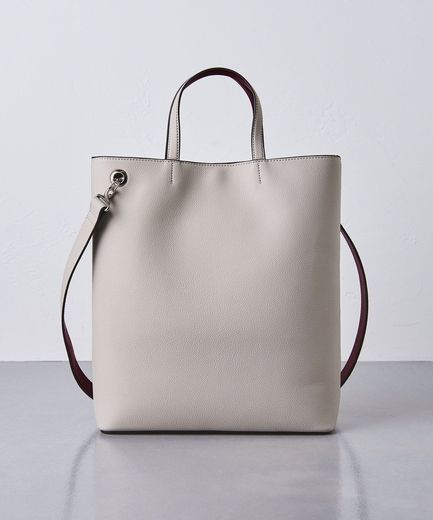 【ユナイテッドアローズ/UNITED ARROWS】のVERTICAL ベーシック トートバッグ 人気、トレンドファッション・服の通販 founy(ファニー) 　ファッション　Fashion　レディースファッション　Fashion for Women　バッグ　Bags　ショルダー　Shoulder, Shoulder Strap　シンプル　Simple, Minimal　ビジネス 仕事 通勤　Business / Work / Commuting　ベーシック　Basic, Essential　マグネット　Magnet, Magnetic Closure　モバイル　Mobile, Smartphone　人気　Popular, Best Seller　 other-1|ID: prp329100004531422 ipo3291000000033355880