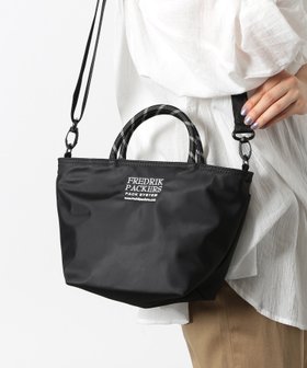 【セットアップセブン/SETUP7】のFREDRIK PACKERS/MELL TOTE 2way トートバッグ ショルダーバッグ フェス アウトドア 旅行 フレドリックパッカーズ プレゼント 人気、トレンドファッション・服の通販 founy(ファニー) ファッション Fashion レディースファッション Fashion for Women バッグ Bags アウトドア Outdoor Clothing コンパクト Compact, Small Size サテン Satin, Glossy Fabric シンプル Simple, Minimal スマホ Smartphone, Mobile Device デスク Desk, Work Desk トラベル Travel, Travel Gear トレンド Trend, Trending Now フロント Front, Front Design ポケット Pocket, Pocket Detail ミックス Mix, Mixed Style メッシュ Mesh, Net Fabric 再入荷 Restock / Back in Stock おすすめ Recommended / Our Picks 旅行 Travel ビジネス 仕事 通勤 Business / Work / Commuting |ID:prp329100004531449