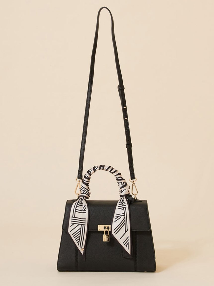 【スナイデル/SNIDEL】のロールカバーパッドロックバッグ 人気、トレンドファッション・服の通販 founy(ファニー) 　ファッション　Fashion　レディースファッション　WOMEN　バッグ　Bag　エレガント 上品　Elegant　クラシカル　Classical　コンパクト　Compact　スカーフ　Scarf　トレンド　Trend　フェイクレザー　Faux Leather　ポケット　Pocket　今季　This Season　 other-1|ID: prp329100004531541 ipo3291000000032033968