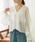 【ラブティックボンボン/La boutique BonBon】の【ふんわり透け感が美しい】シアーリボンボリュームスリーブブラウス 人気、トレンドファッション・服の通販 founy(ファニー) ファッション Fashion レディースファッション Fashion for Women トップス・カットソー Cut & Sew Tops シャツ・ブラウス・オフィスカジュアル Elegant Blouses & Button-Ups ボリューム袖・フリルスリーブブラウス Voluminous & Ruffle Sleeves / Puffy Sleeve Tops おすすめ Recommended / Our Picks インナー Innerwear カフス Cuff Design シンプル Simple, Minimal ジャケット Jacket, Outerwear スリーブ Sleeve, Long Sleeve / Short Sleeve バルーン Balloon, Balloon Silhouette ミドル Middle Length, Mid Height エレガント 上品 Elegant thumbnail ホワイト|ID: prp329100004531594 ipo3291000000032712404