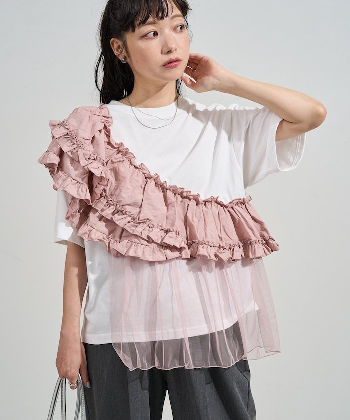 【フリークスストア/FREAK'S STORE】の新色追加 フリルチュールドッキングTシャツ/フリルTシャツ/チュールTシャツ 25SS インテリア・キッズ・メンズ・レディースファッション・服の通販 founy(ファニー) 　ファッション　Fashion　レディースファッション　Fashion for Women　トップス・カットソー　Cut & Sew Tops　シャツ・ブラウス・オフィスカジュアル　Elegant Blouses & Button-Ups　ロングTシャツ・Tシャツ　Longline T-Shirts & Tees　2025年　2025　2025春夏・S/S　Spring/Summer 2025 SS25　アシンメトリー　Asymmetrical Style　スリーブ　Sleeve, Long Sleeve / Short Sleeve　チュール　Tulip, Tulip Motif　フェミニン　Feminine, Girly　フリル　Frill, Ruffle　ベーシック　Basic, Essential　ロング　Long, Long-Length　夏　Summer　S/S・春夏　SS, Spring/Summer, Warm Season　ナチュラル|ID: prp329100004531642 ipo3291000000033562437