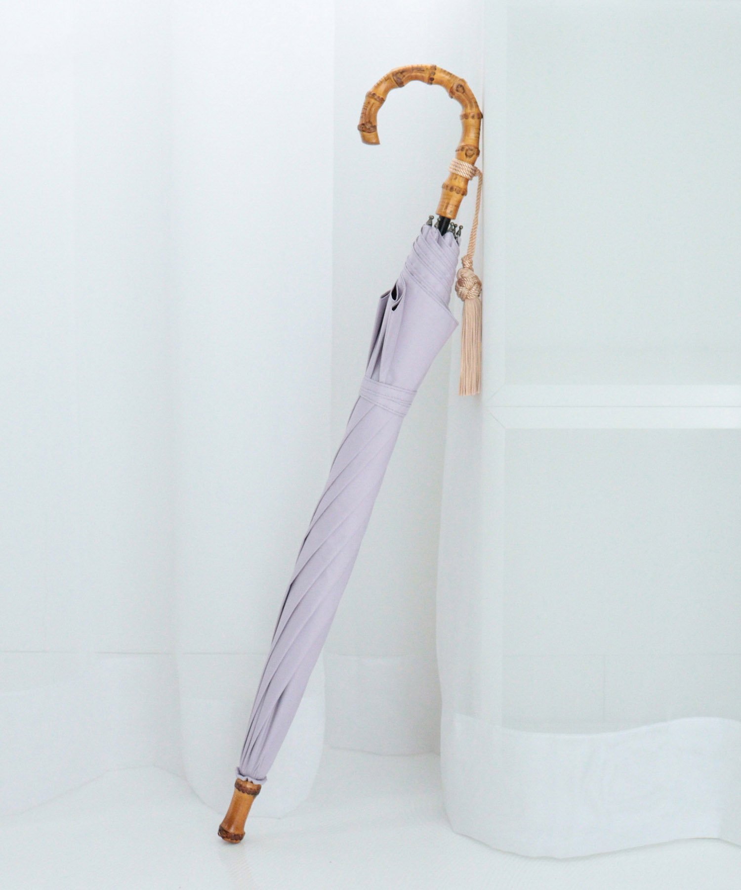 【ウタタネ/utatane】のutatane/日傘 完全遮光 竹ハンドル インテリア・キッズ・メンズ・レディースファッション・服の通販 founy(ファニー) 　ファッション　Fashion　レディースファッション　WOMEN　傘 / レイングッズ　Umbrellas/Rainwear　グラス　Glass　コンパクト　Compact　コーティング　Coating　ショート　Short　ダメージ　Damage　傘　Umbrella　日傘　Parasol　薄紫|ID: prp329100004531678 ipo3291000000032142928