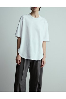【ウジョー/Ujoh】 Curve Hem Half Sleeve T人気、トレンドファッション・服の通販 founy(ファニー) ファッション Fashion レディースファッション Fashion for Women トップス・カットソー Cut & Sew Tops カッティング Cutting Detail シンプル Simple, Minimal ラウンド Round, Round Neck 日本製 Made In Japan |ID:prp329100004531704