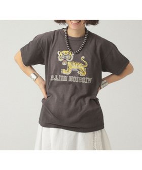 【ビームス ウイメン/BEAMS】の【別注】WARE HOUSE / タイガー イレギュラー プリント Tシャツ 人気、トレンドファッション・服の通販 founy(ファニー) ファッション Fashion レディースファッション WOMEN トップス・カットソー Tops/Tshirt シャツ/ブラウス Shirts/Blouses ロング / Tシャツ T-Shirts おすすめ Recommend イラスト Illustration イレギュラー Irregular シンプル Simple スウェット Sweat デニム Denim フリル Frills プリント Print レース Race ヴィンテージ Vintage 別注 Special Order |ID:prp329100004531775