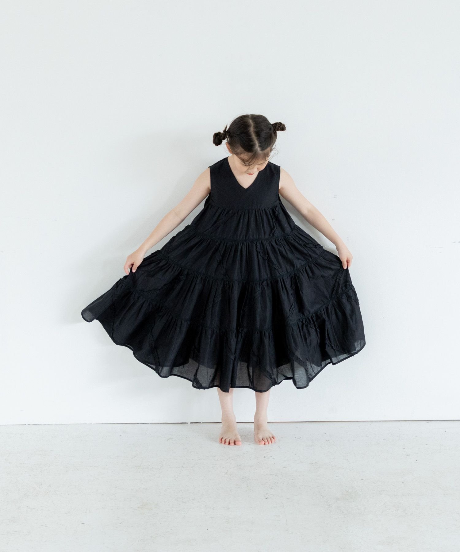 【ローリーズファーム/LOWRYS FARM / KIDS】のボイルティアードワンピース インテリア・キッズ・メンズ・レディースファッション・服の通販 founy(ファニー) 　ファッション　Fashion　キッズファッション　Fashion for Kids　ワンピース　Dresses　インド　Indian Textile　ティアードワンピース　Tiered Dress, Flared Dress　ブラック|ID: prp329100004531778 ipo3291000000032971188