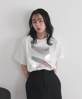 【リアン/Lian】のメタリック箔プリントビックTシャツ 人気、トレンドファッション・服の通販 founy(ファニー) ファッション Fashion レディースファッション WOMEN トップス・カットソー Tops/Tshirt シャツ/ブラウス Shirts/Blouses ロング / Tシャツ T-Shirts |ID:prp329100004531819